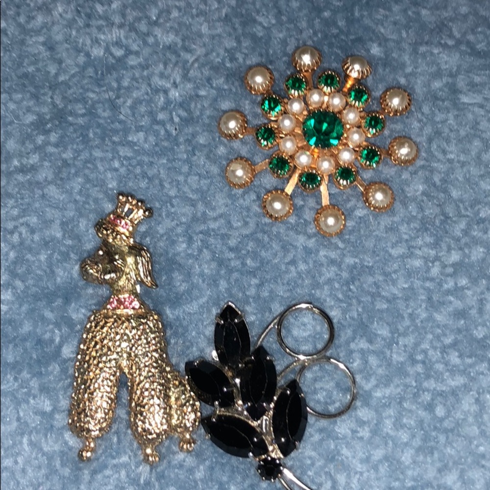 More vintage brooches